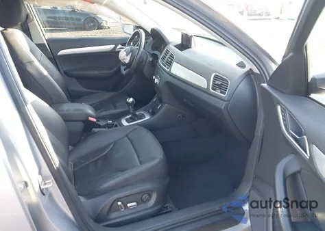 2016 Audi Q3 2.0T Premium Plus z USA, uszkodzony, nr VIN WA1EFCFS9GR023050